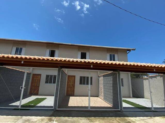 #40 - Sobrado para Venda em Caraguatatuba - SP - 2