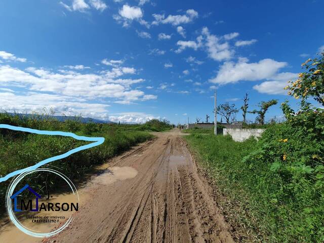 Terreno para Venda em Caraguatatuba - 4