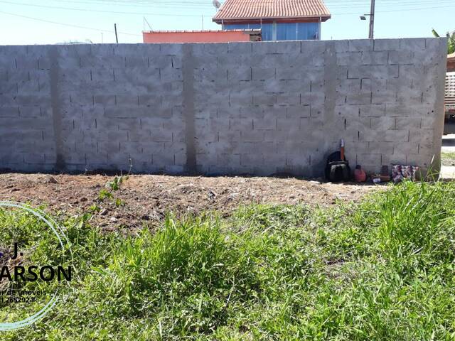 Terreno para Venda em Caraguatatuba - 4