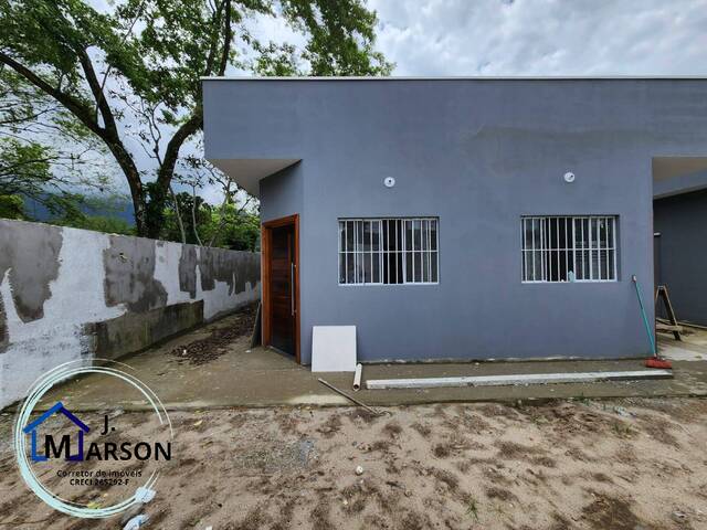 #106 - Casa para Venda em Caraguatatuba - SP - 2