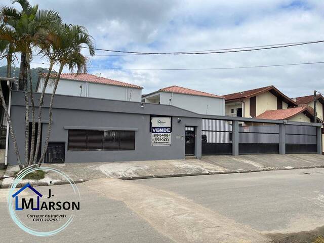 #146 - Casa para Venda em Ubatuba - SP - 2