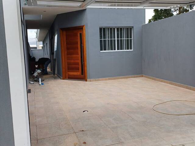 #156 - Casa para Venda em Caraguatatuba - SP