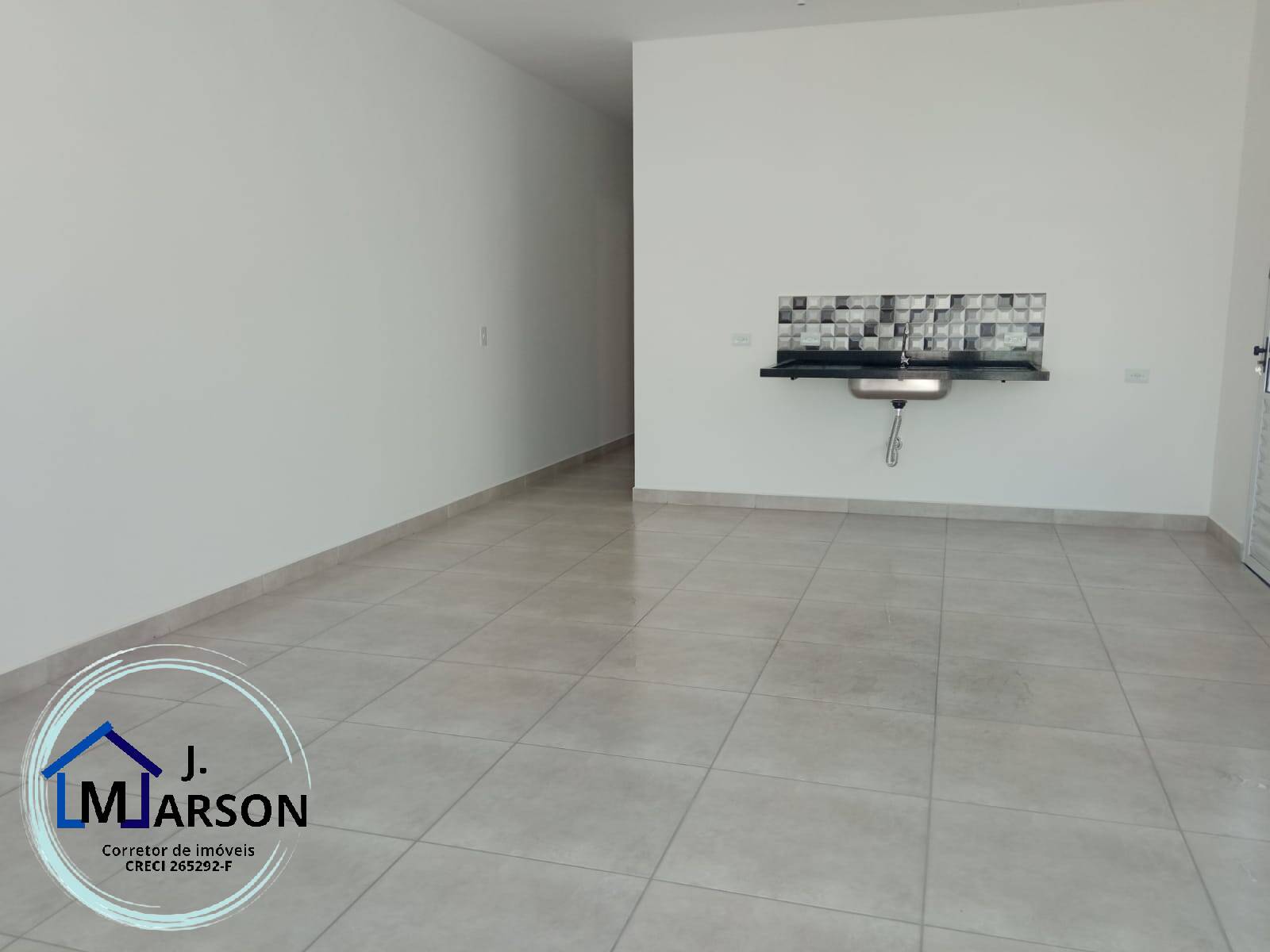 Casa à venda com 2 quartos, 78m² - Foto 7