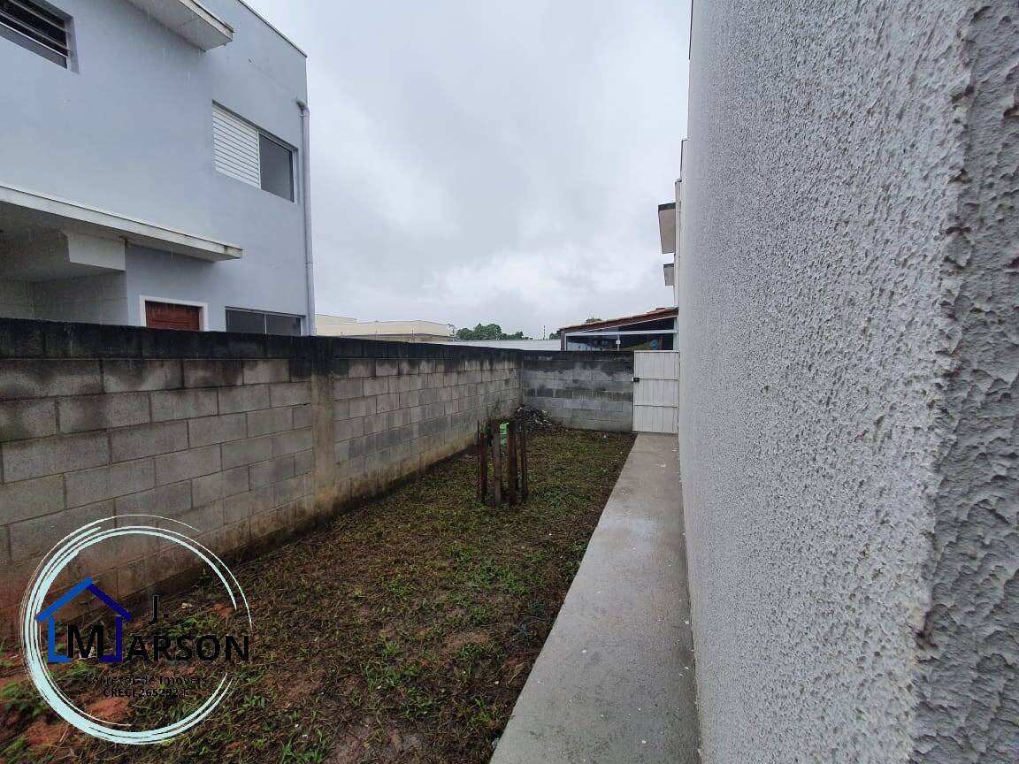 Casa para alugar com 2 quartos, 70m² - Foto 10